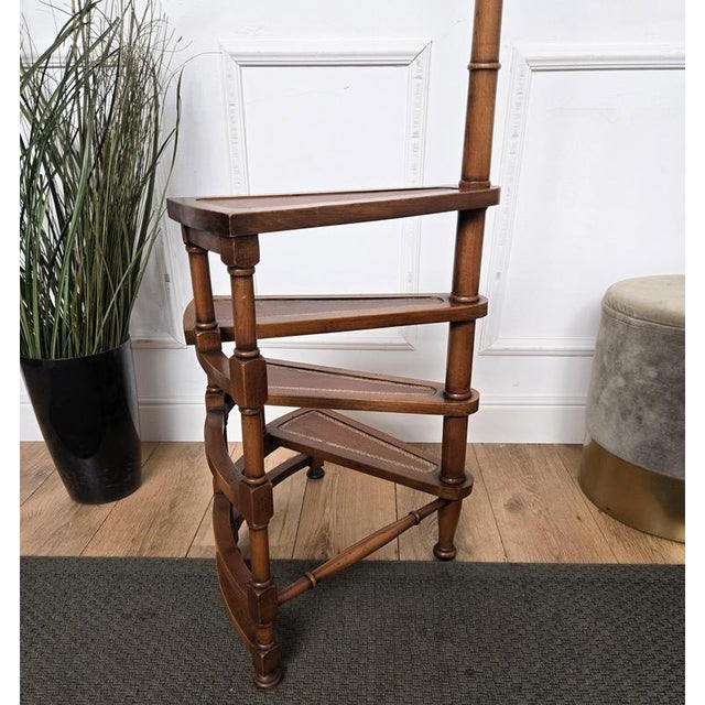 Wood Mid-Century Italian Carved Walnut Wood and Leather Spiral Four-Step Library Ladder, 1950s For Sale - Image 7 of 8