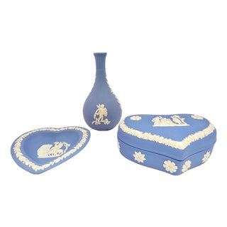 Late 20th Century Wedgwood Blue Jasperware Heart Box, Dish and Vase - 3 Pieces For Sale