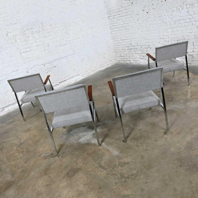 Gray Mid-Century Modern Industrial Style Chrome & Gray Armchairs by Steelcase Set of 4 For Sale - Image 8 of 13