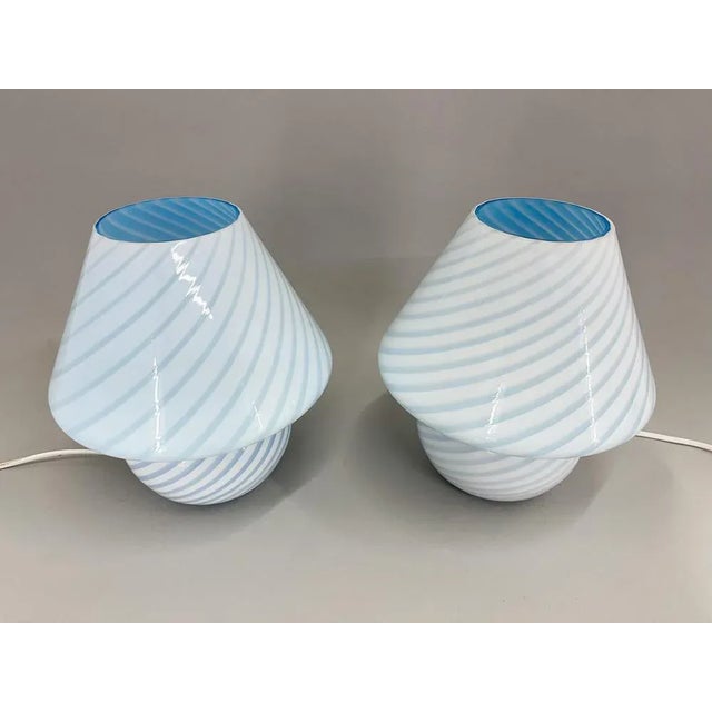 Venini Murano Glass Swirl Table Lamps attributed to Paolo Venini, 1970s, Set of 2 For Sale - Image 4 of 9