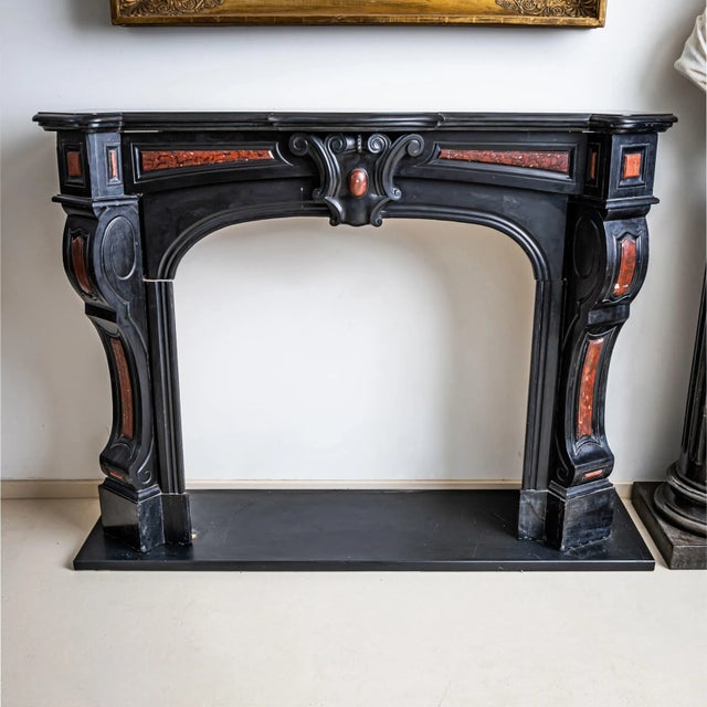 Stone Fireplace Surround in Black Stone, France, 19th Century For Sale - Image 7 of 8