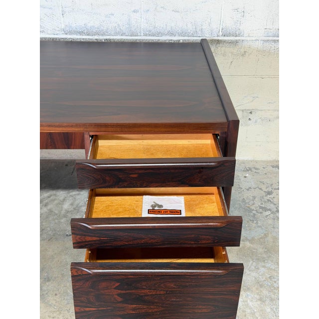 Rosewood Double-Pedestal Executive Desk With 5 Drawers Danish Mid-Century Modern 1970s For Sale - Image 4 of 14