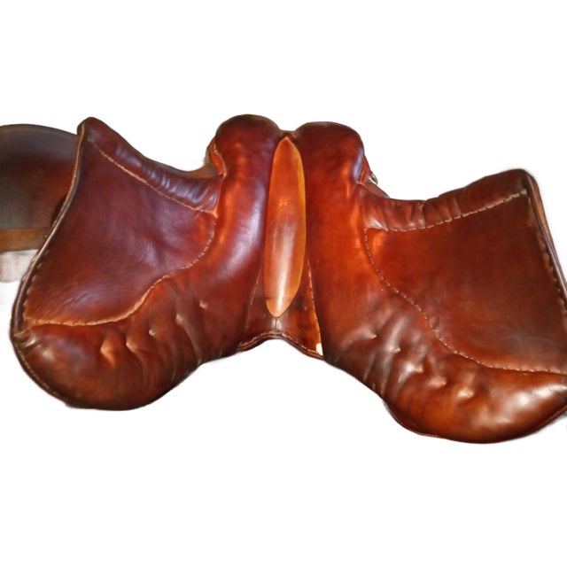 English Vintage Stubben Siegfried Saddle For Sale - Image 3 of 3