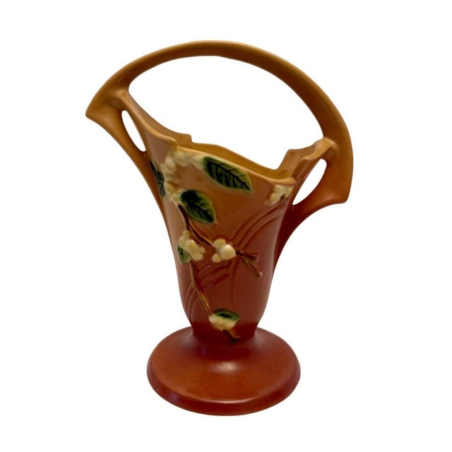 Mid-Century Modern Roseville Pottery Snowberry Basket Shape 1bk-10 Dusty Rose (Pink) 1940’s. For Sale - Image 3 of 7