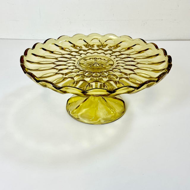 Glass 1940s Art Deco Boho Chic Hollywood Regency Indiana Glass Depression Yellow Cake Stand For Sale - Image 7 of 11