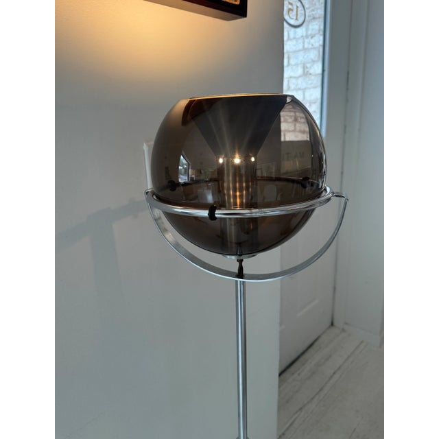 Vintage, Mid Century Modern Frank Ligttelijn for Raak Smoked Glass Orb Floor Lamp, Unmarked For Sale In New York - Image 6 of 18