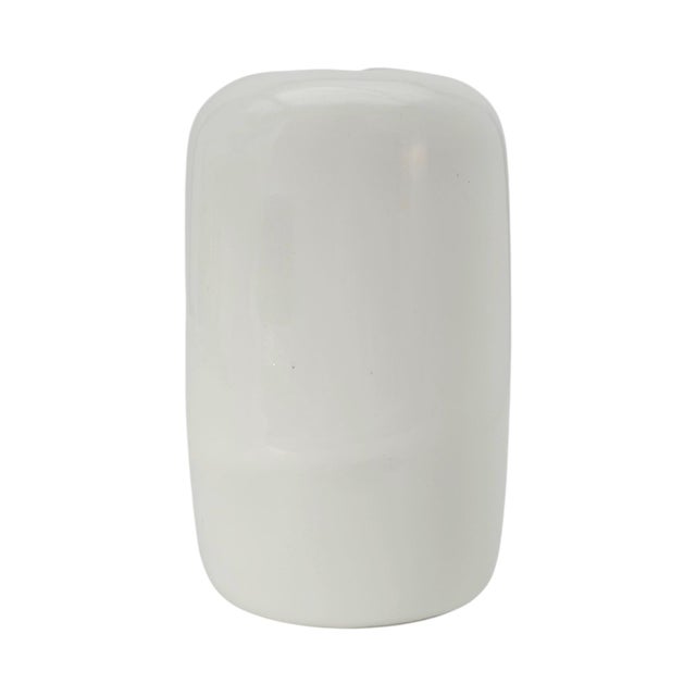 David Gil Bennington Potters White Stoneware Floral Arranger Vase 1995 For Sale - Image 4 of 8