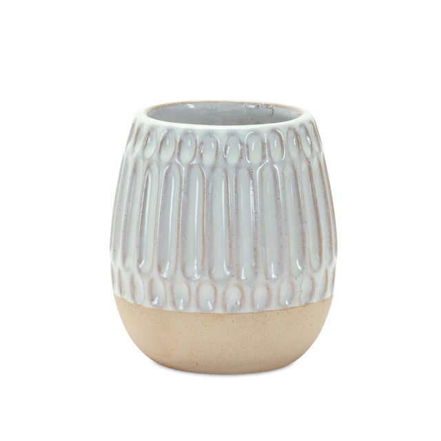 Modern Ribbed Porcelain Vase with Two Tone Design (Set of 2) For Sale - Image 3 of 3