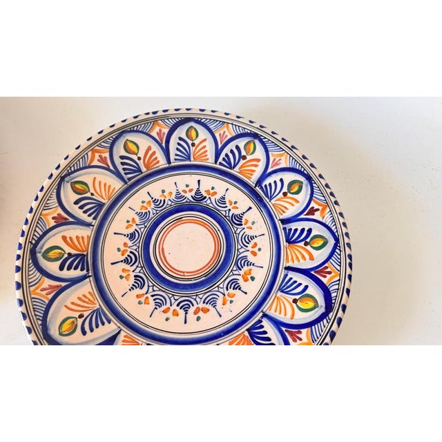Large Italian Hand-Painted Serving Plates, 1970s, Set of 2 For Sale - Image 13 of 17