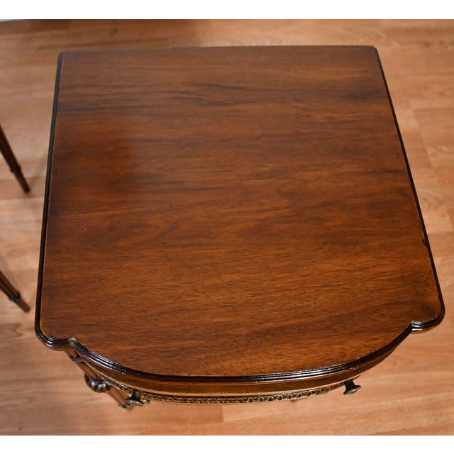 French 1930s Pair of French Louis XVI Walnut Nightstand / Bedside Table For Sale - Image 3 of 18