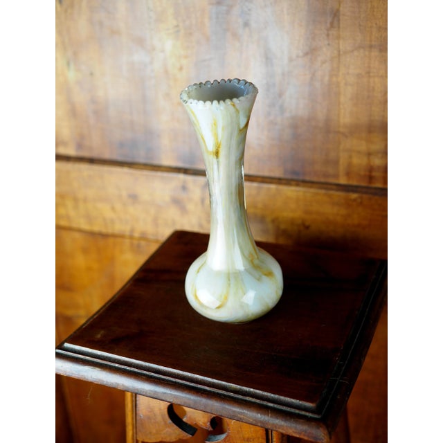 19th French Clichy Blown Glass Vase With Serrated Neck, Marbled White With Gold Inclusions For Sale - Image 9 of 11
