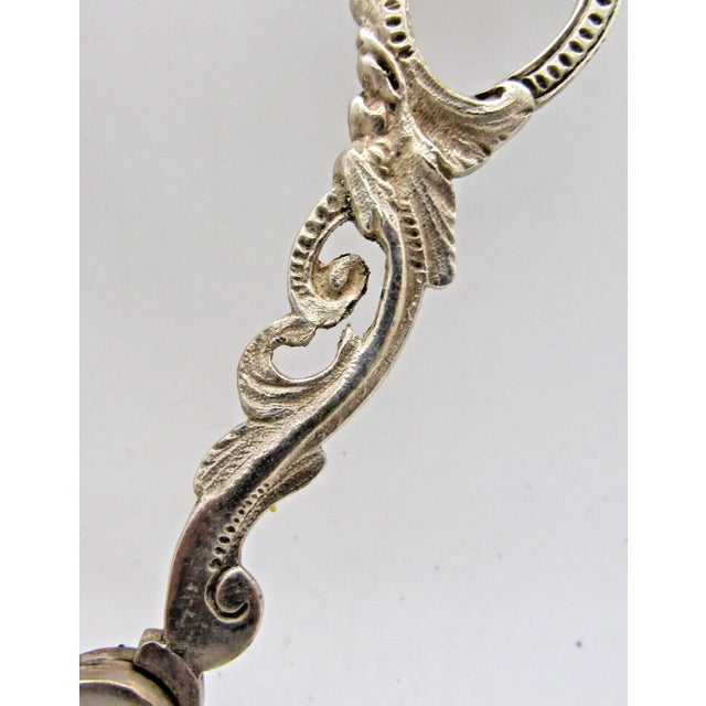 Antique Hampton Utilities (Birmingham) Ltd Grapevine Pattern Scissors For Sale In Miami - Image 6 of 8