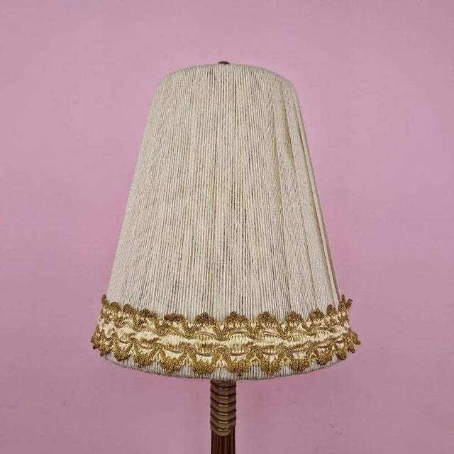 Mid-Century Modern Rockabilly Brass Tripod Table Lamp, 1950s For Sale - Image 3 of 13
