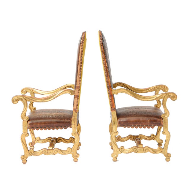 French Pair of Louis XIV Armchairs in Tooled Leather and Gilt Wood, Late 18th C. For Sale - Image 3 of 18