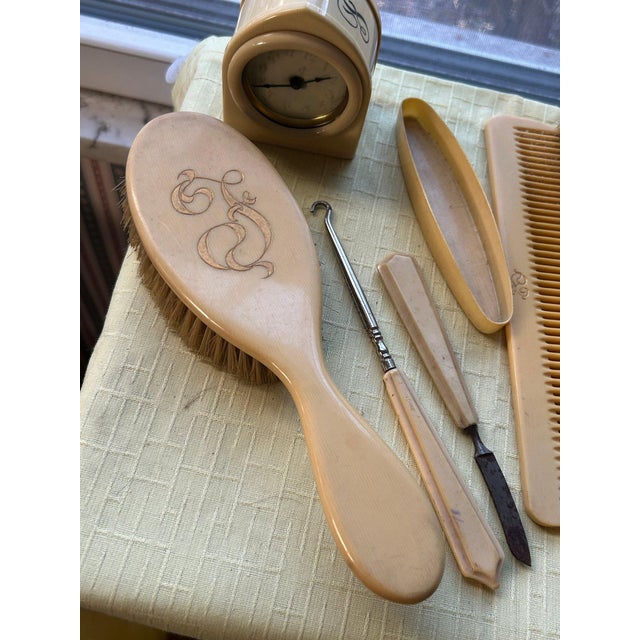 8 Pc Antique French Ivory Celluloid Dresser Set With Clock And More Art Deco 30s * Complete 8-piece set in matching ivory-...