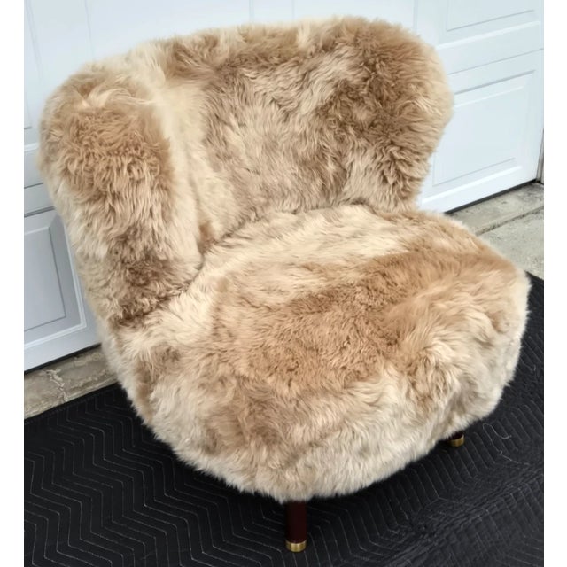 Natures Collection Ethan Puffy Lounge Chair, New Zealand Sheepskin For Sale - Image 4 of 13