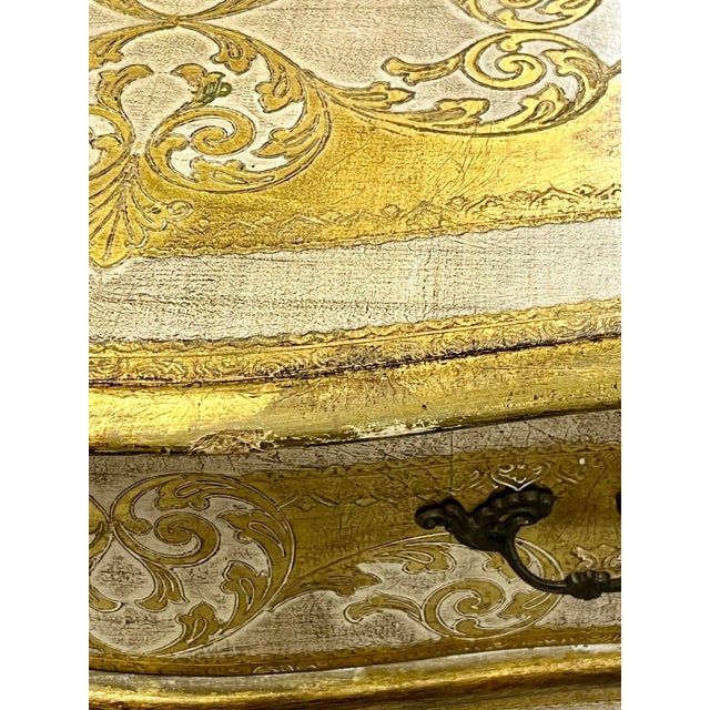 Mid-Century Florentine Italian Hollywood Regency Painted Commode Chest For Sale - Image 14 of 18