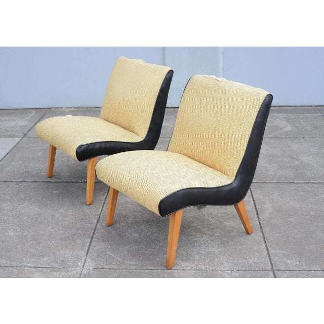 Mid-Century Modern 1950s Jens Risom Style Upholstered Scoop Lounge Chairs - a Pair For Sale - Image 3 of 13