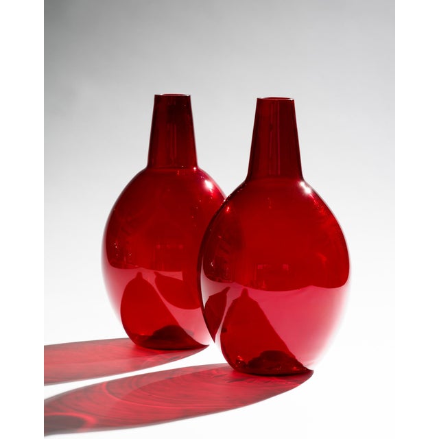 Sculptural Ruby Red Glass Calabasse Vases by Wilhelm Braun-Feldweg for Hirschberg, 1950s, Set of 2 For Sale - Image 4 of 10