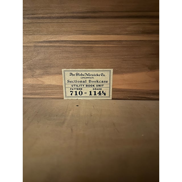 Globe-Wernicke 5 Stackable Quarter-Sawn Oak Barrister Bookcase With Glass Rollup Shelves For Sale In Houston - Image 6 of 7