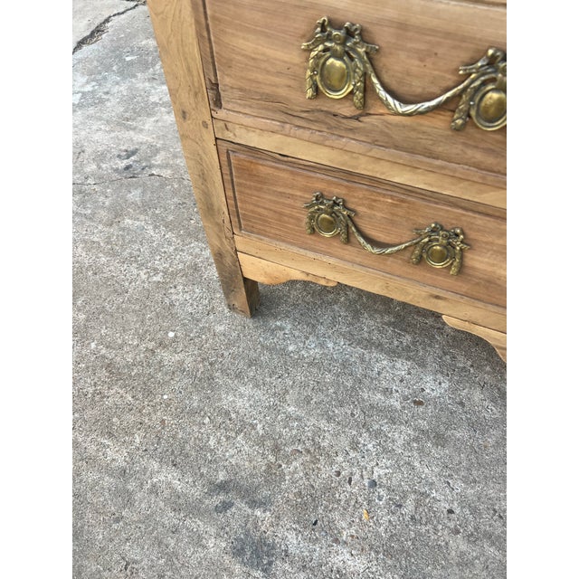 French 18th Century Louis XVI Bleached Solid Walnut Chest of Drawers For Sale - Image 11 of 12