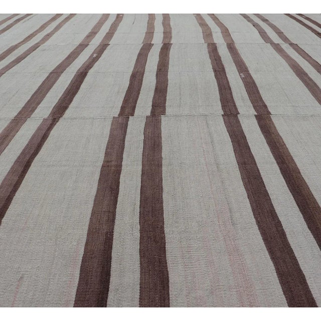 Mid 20th Century Vintage Turkish Flat-Weave Muted Colored Kilim in Taupe Brown and Cream For Sale In Atlanta - Image 6 of 12