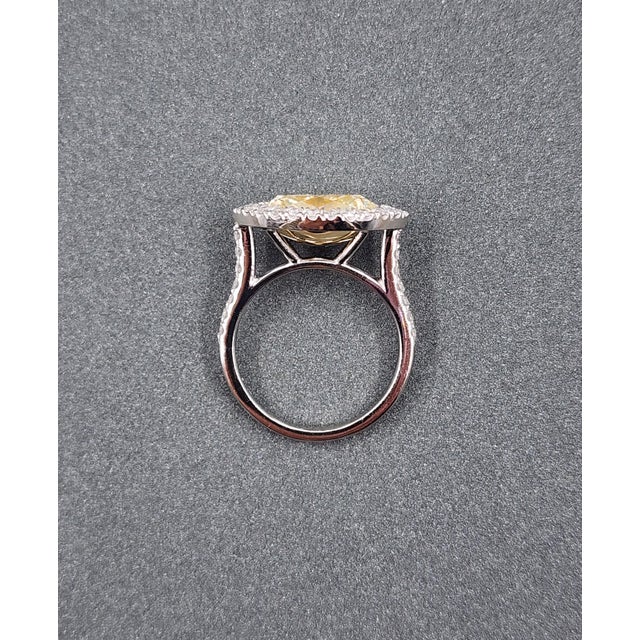 Metal 2.36 Ct Gia Certified Natural Yellow Marquise Diamond Ring Size 6.5 For Sale - Image 7 of 10