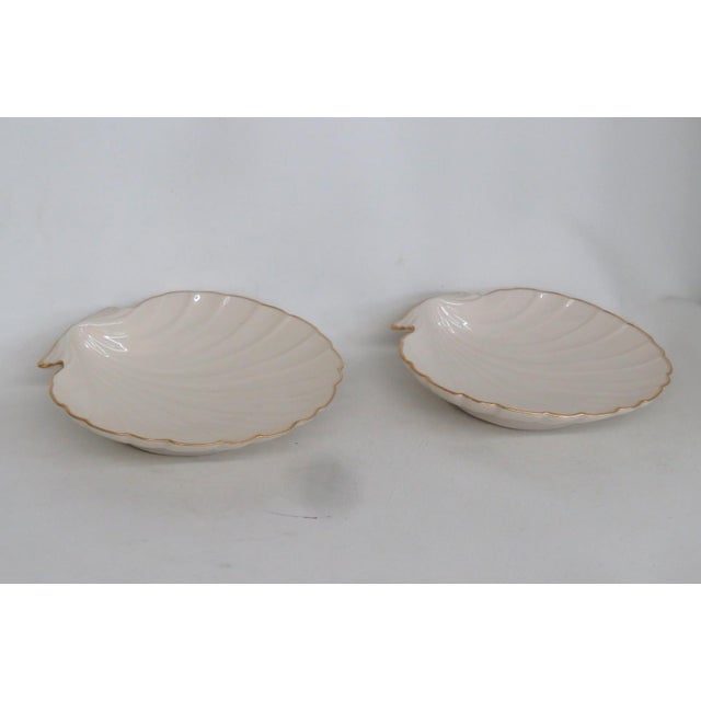 Lenox Late 20th Century Lenox Aegean Shell Shaped Ivory Porcelain Dishes 2 Pair With 24k Gold Trim For Sale - Image 4 of 11