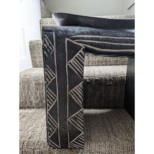1990s Vintage African Carved Bamileke Pedestal Stool For Sale In Portland, ME - Image 6 of 10