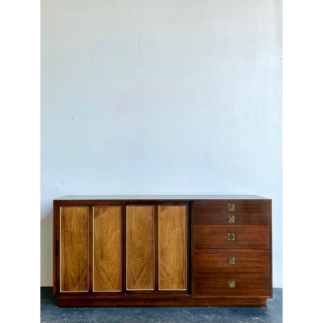 Vintage MCM Harvey Probber Sliding Door Credenza For Sale - Image 12 of 12