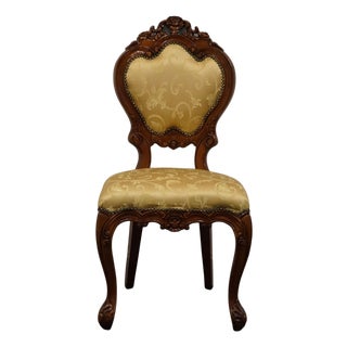 Vintage Antique Traditional Rococo Style Carved Accent Side Chair For Sale