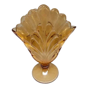 1970s Fenton Amber Scalloped Fan Vase