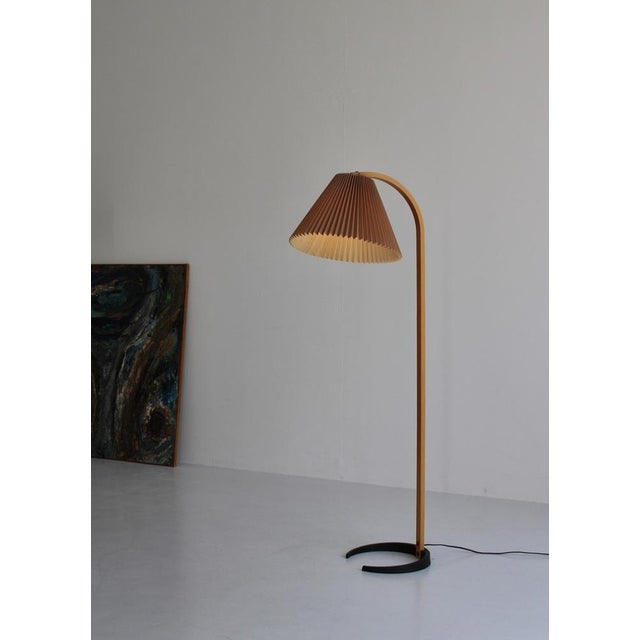 Brown Caprani Light Floor Lamp attributed to Mads Caprani, Denmark, 1970s For Sale - Image 8 of 18