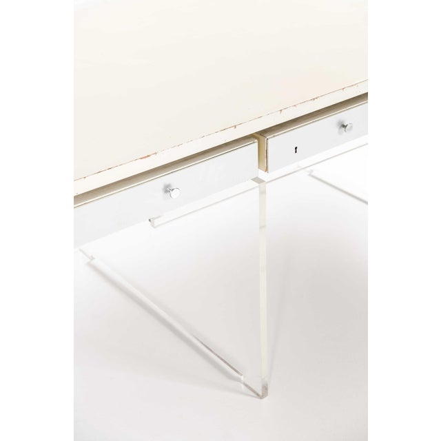 1960s Desk in Lacquer and Acrylic Glass by Poul Nørreklit for Sigurd Hansens Møbelfabrik, 1960s For Sale - Image 5 of 7
