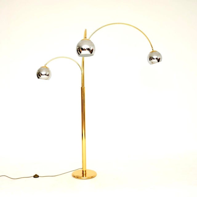 1970s Vintage Italian Arc Floor Lamp in Brass and Chrome, 1970s For Sale - Image 5 of 9