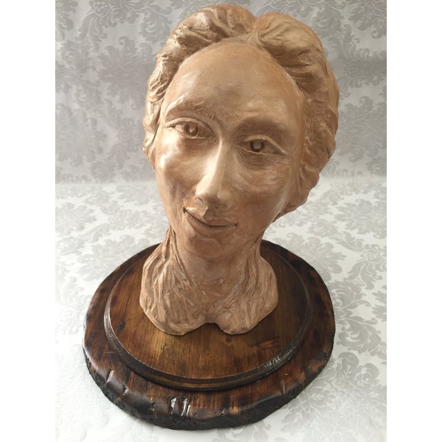 Beige Statue Sculpture in Raw Earth of Woman, 1950s For Sale - Image 8 of 12