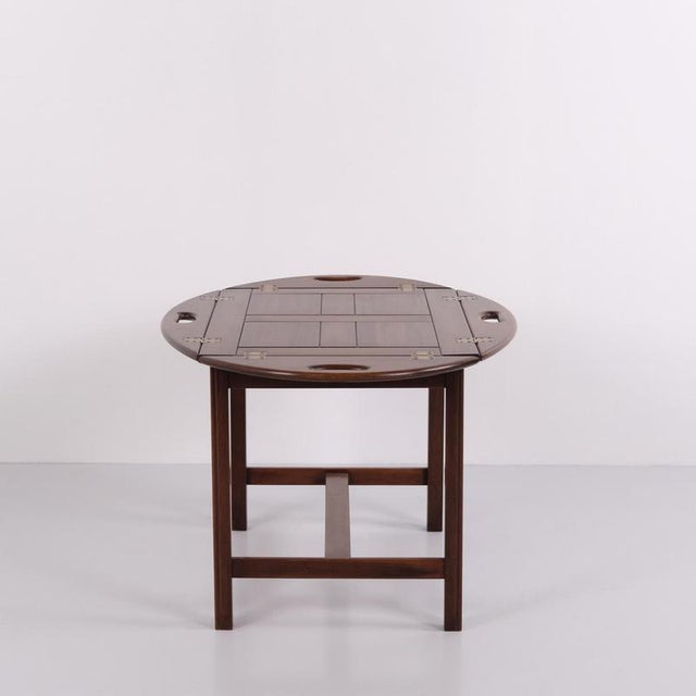 Butler Coffee Table in Polished Mahogany with Brass Fittings, 1940s For Sale - Image 3 of 11