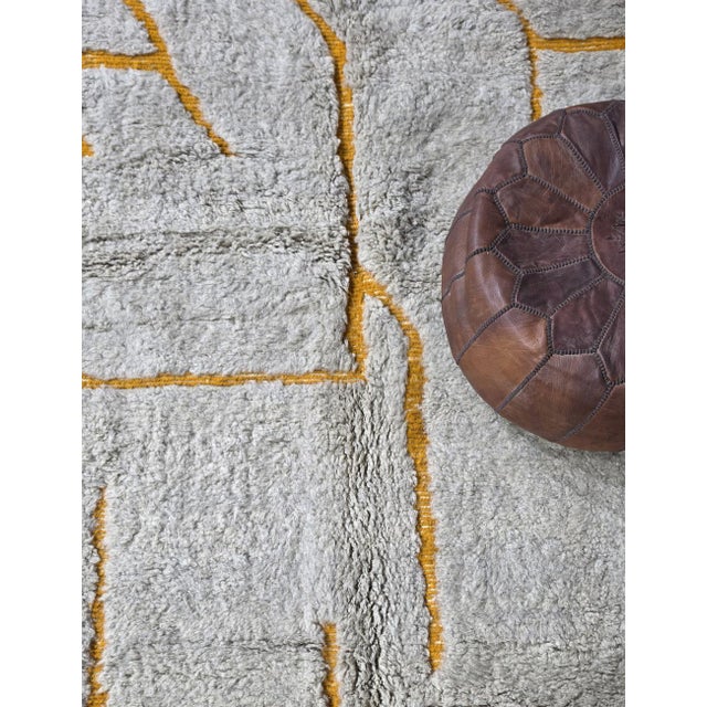 Gray Contemporary Moroccan Wool Rug - 9.9 X 8 Ft For Sale - Image 8 of 8