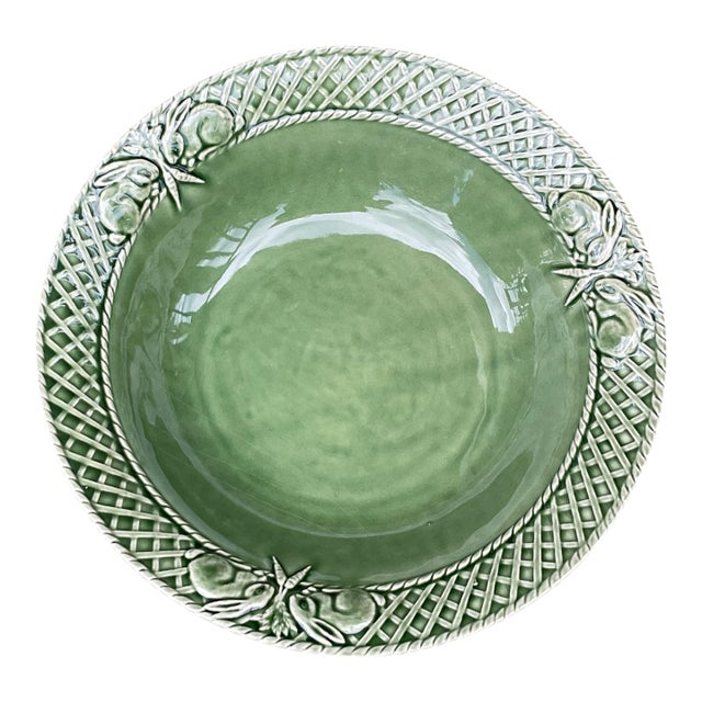 Bordallo Pinheiro Bunny Rabbit Serving Bowl Majolica Portugal Late 20th Century For Sale