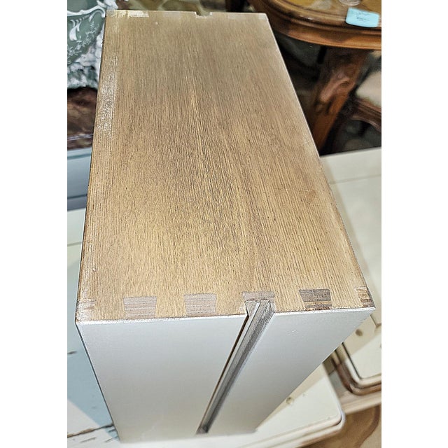 Wood 1990s Pair of French Country Style Shabby Night Tables Nightstands For Sale - Image 7 of 8