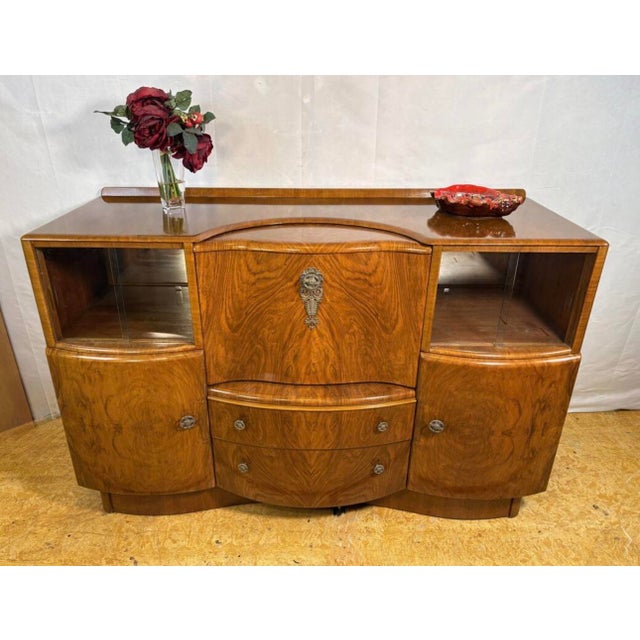 Art deco vintage burr walnut cocktail cabinet / sideboard by beautility circa 1930–1940. A truly stunning art deco...