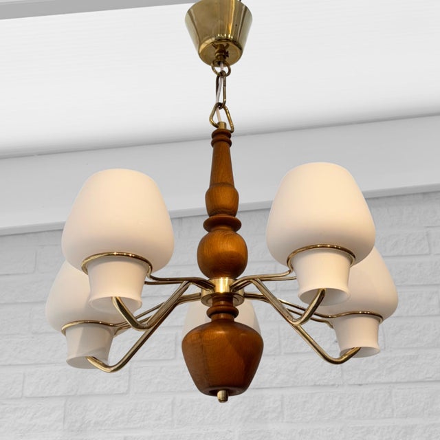 Mid-Century Chandelier in Brass and Oak attributed to Gunnar Asplund for ASEA, Sweden, 1950s For Sale - Image 17 of 17