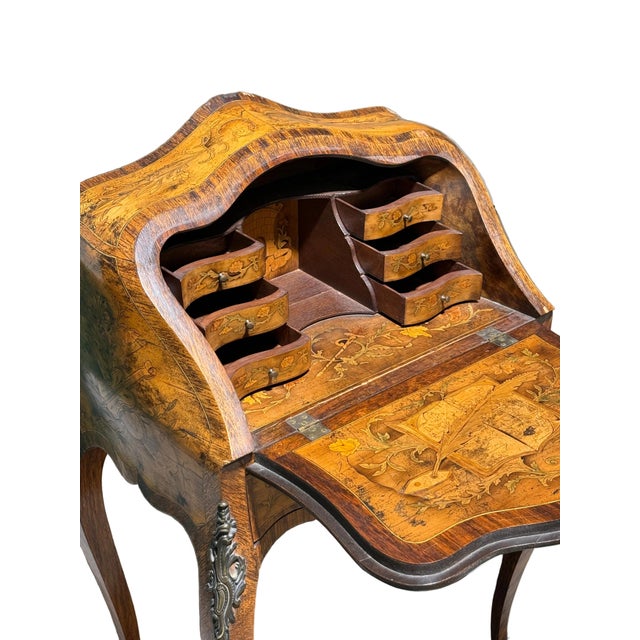 Gorgeous French Louis XV Walnut Bombe Jewelry Marquetry Table For Sale - Image 9 of 13