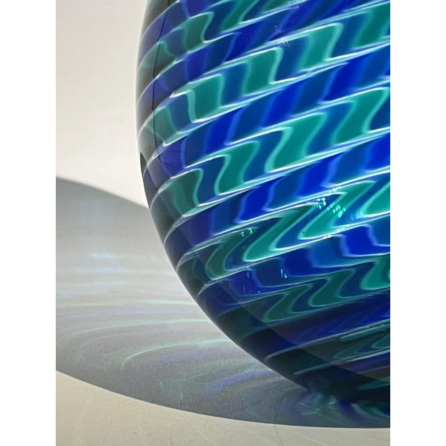 2000 - 2009 Italian Murano Glass Egg by Paolo Venini for Venini, 2000 For Sale - Image 5 of 9