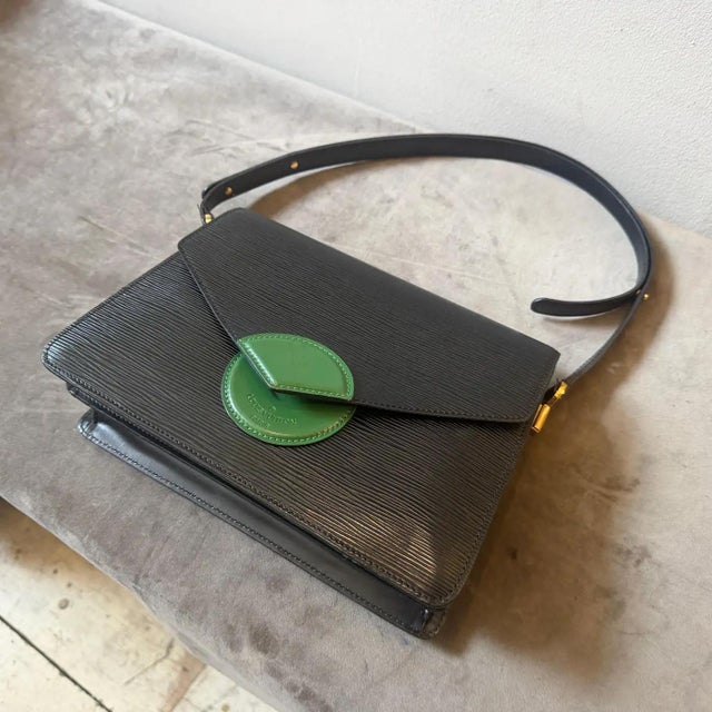An Authentic 1993 Louis Vuitton Black and Green Epi Leather Hoche Shoulder Bag 4 For Sale - Image 15 of 15
