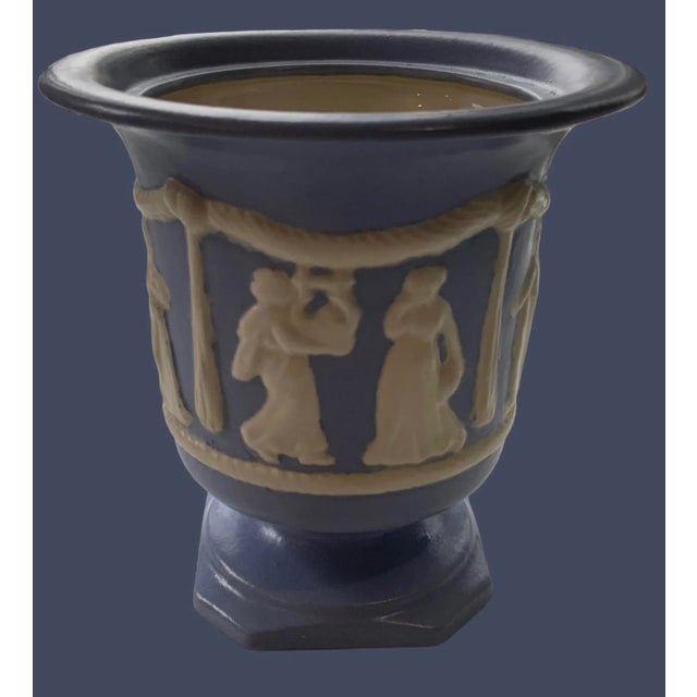 Arnels Pottery Grecian Planter Chairish