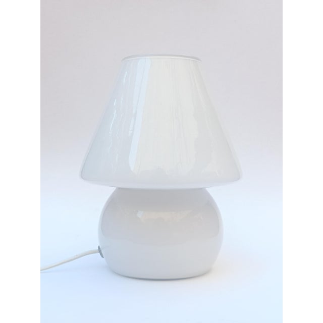 White Italian Glass Mushroom Table Lamp, 1960s For Sale - Image 8 of 8