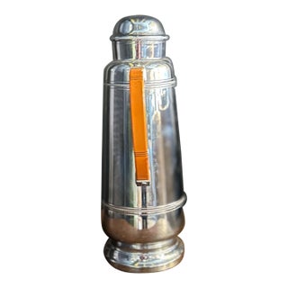 1930s Chrome Cocktail Shaker With Bakelite Handle by Faber For Sale
