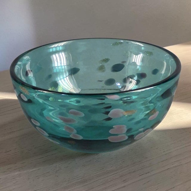 This Vintage Lenox Hand Blown Art Glass Teal Retro Fleck Splatter Bowl is a unique and eye-catching decorative piece for...
