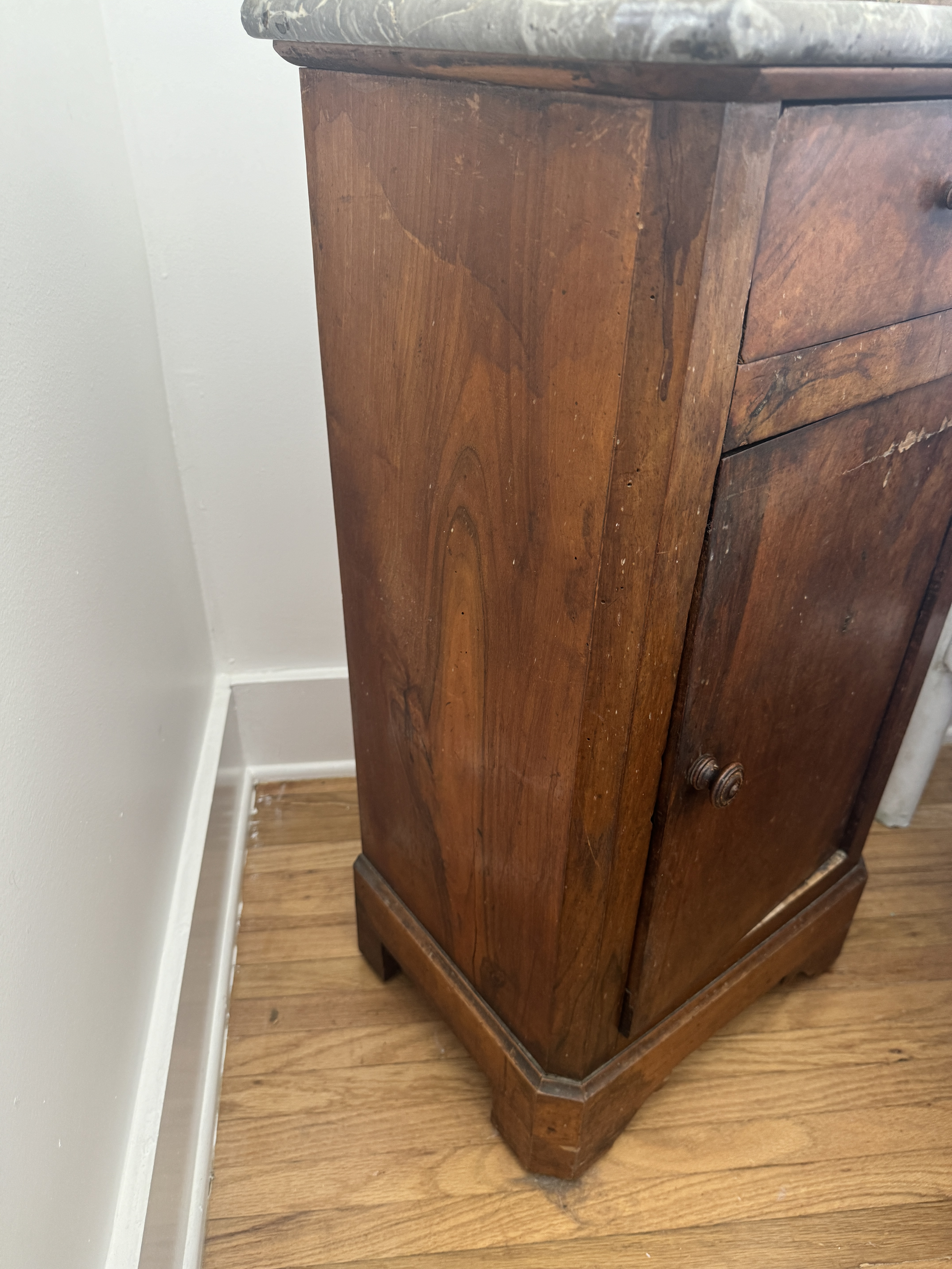 European Style Night Stand With Marble Top - Silver Finish Birch Veneer